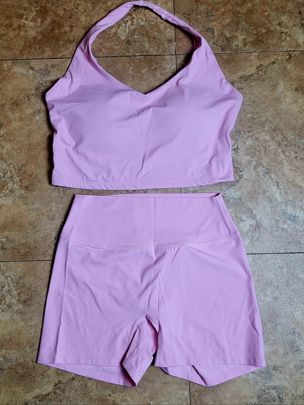 ALO Yoga XL Pink Sport Bra Shorts 2 Piece Pickleball Athleisure Activewear New